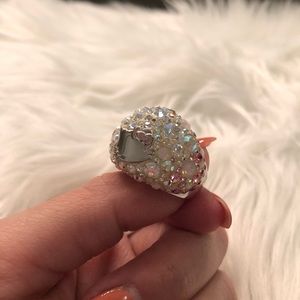 SWAROVSKI Hello kitty Chic ring.